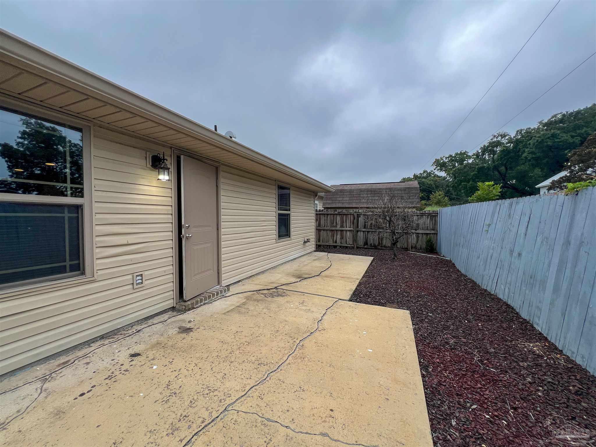 437 Evening Falls Drive Pensacola FL 32534