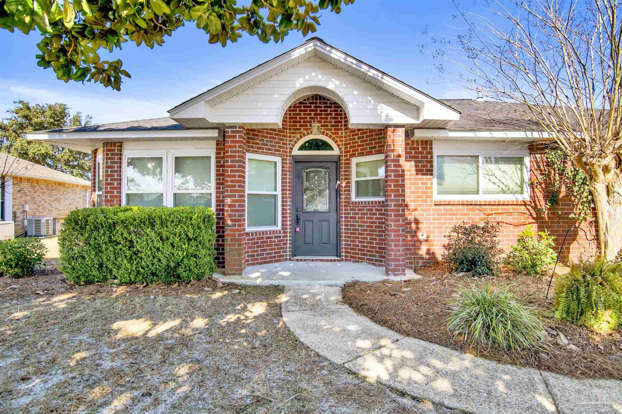 512 Batten Boulevard Pensacola FL 32507