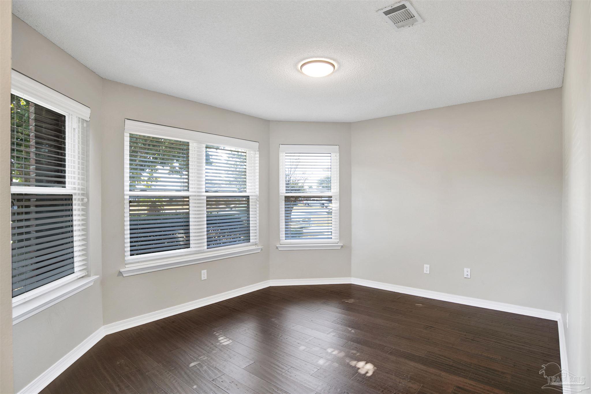 512 Batten Boulevard Pensacola FL 32507