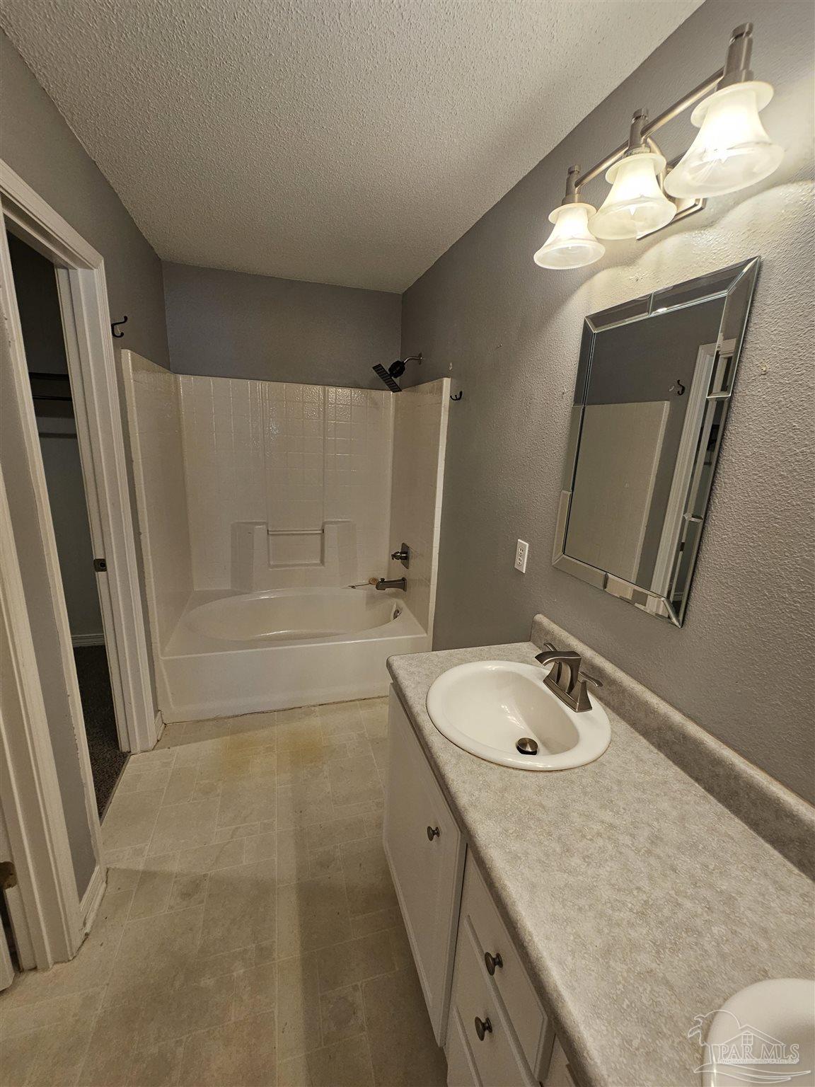 10418 Senegal Drive Pensacola FL 32534