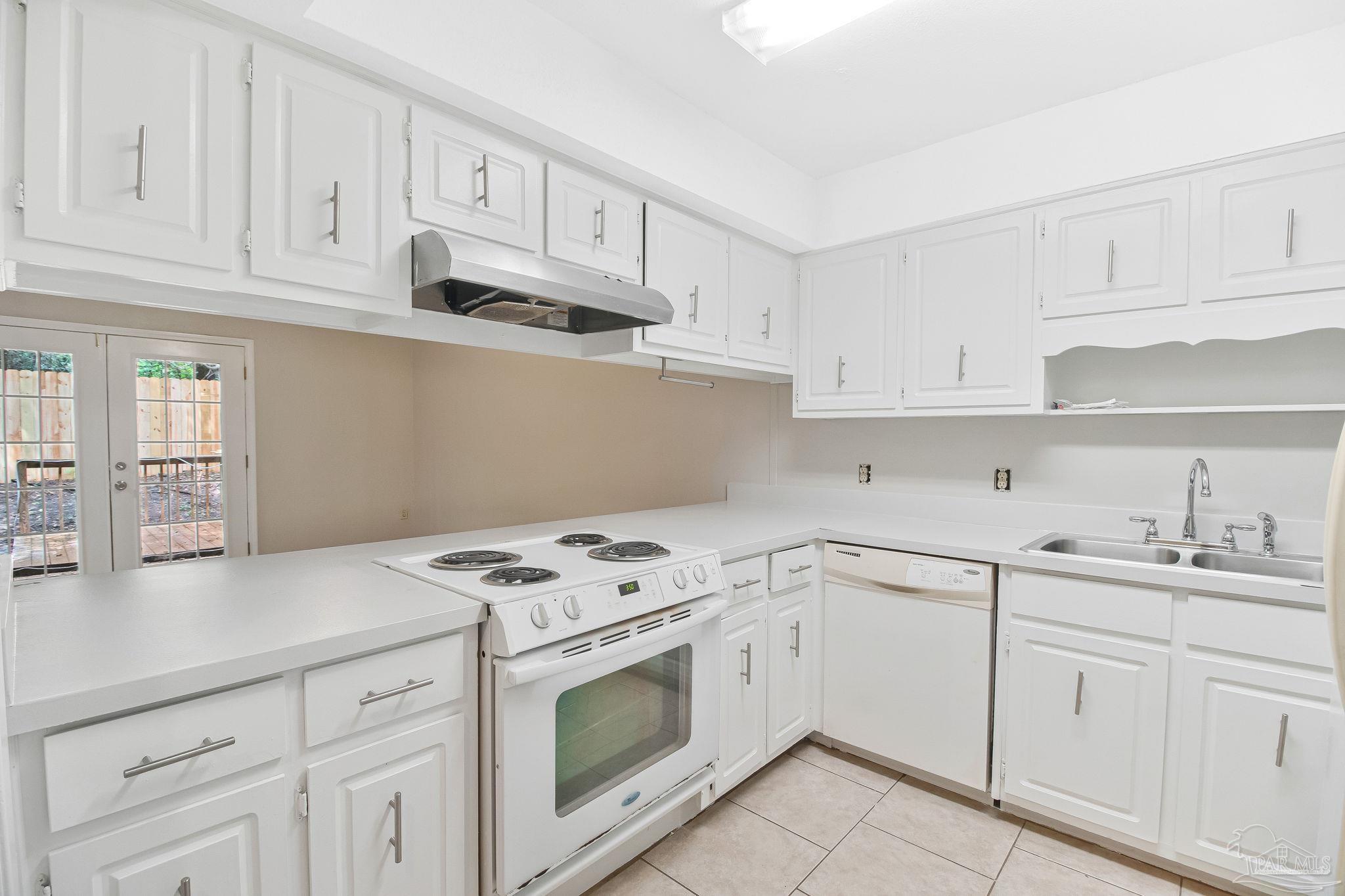 464 E Burgess Road Pensacola FL 32504