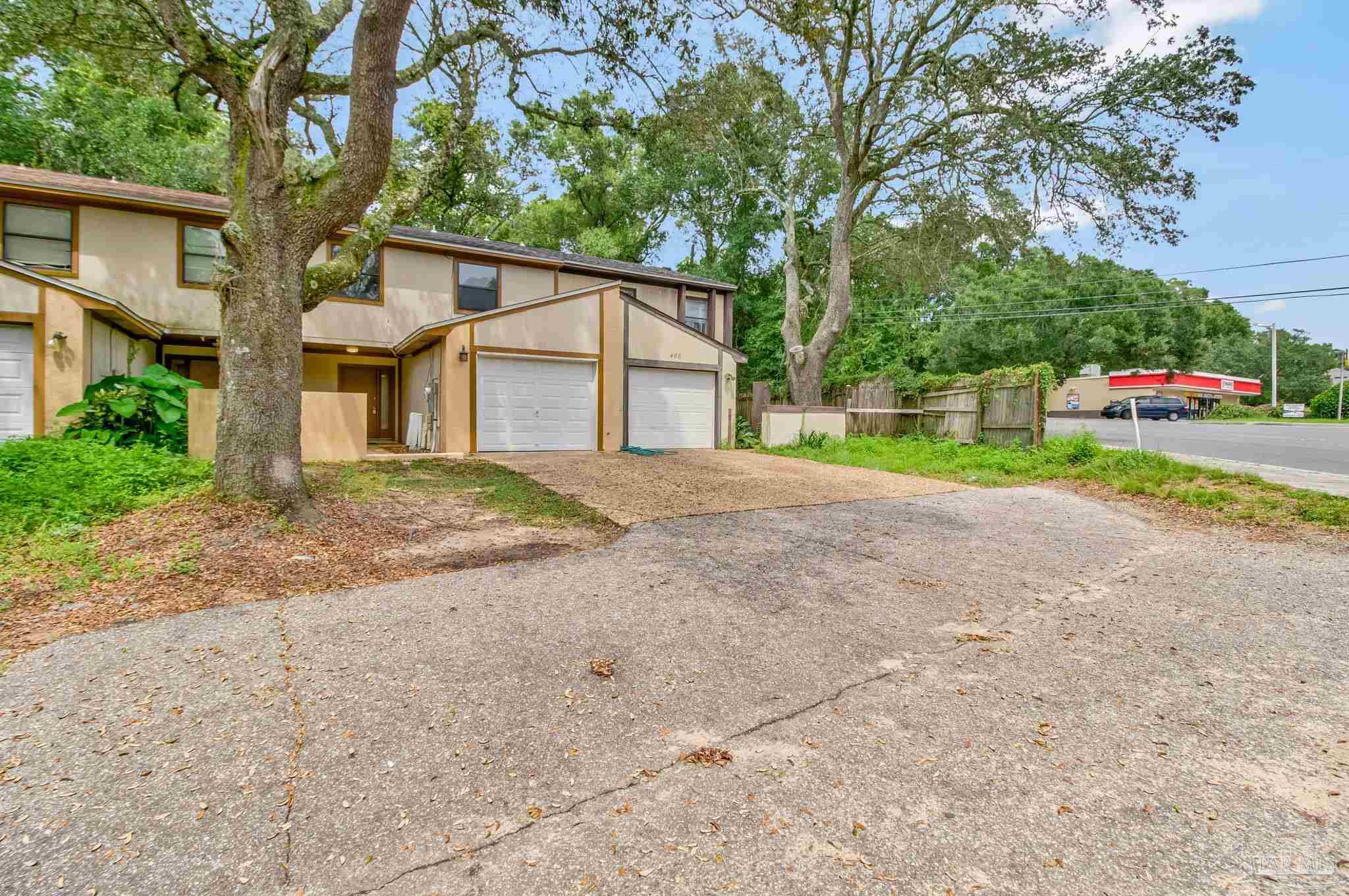 464 E Burgess Road Pensacola FL 32504