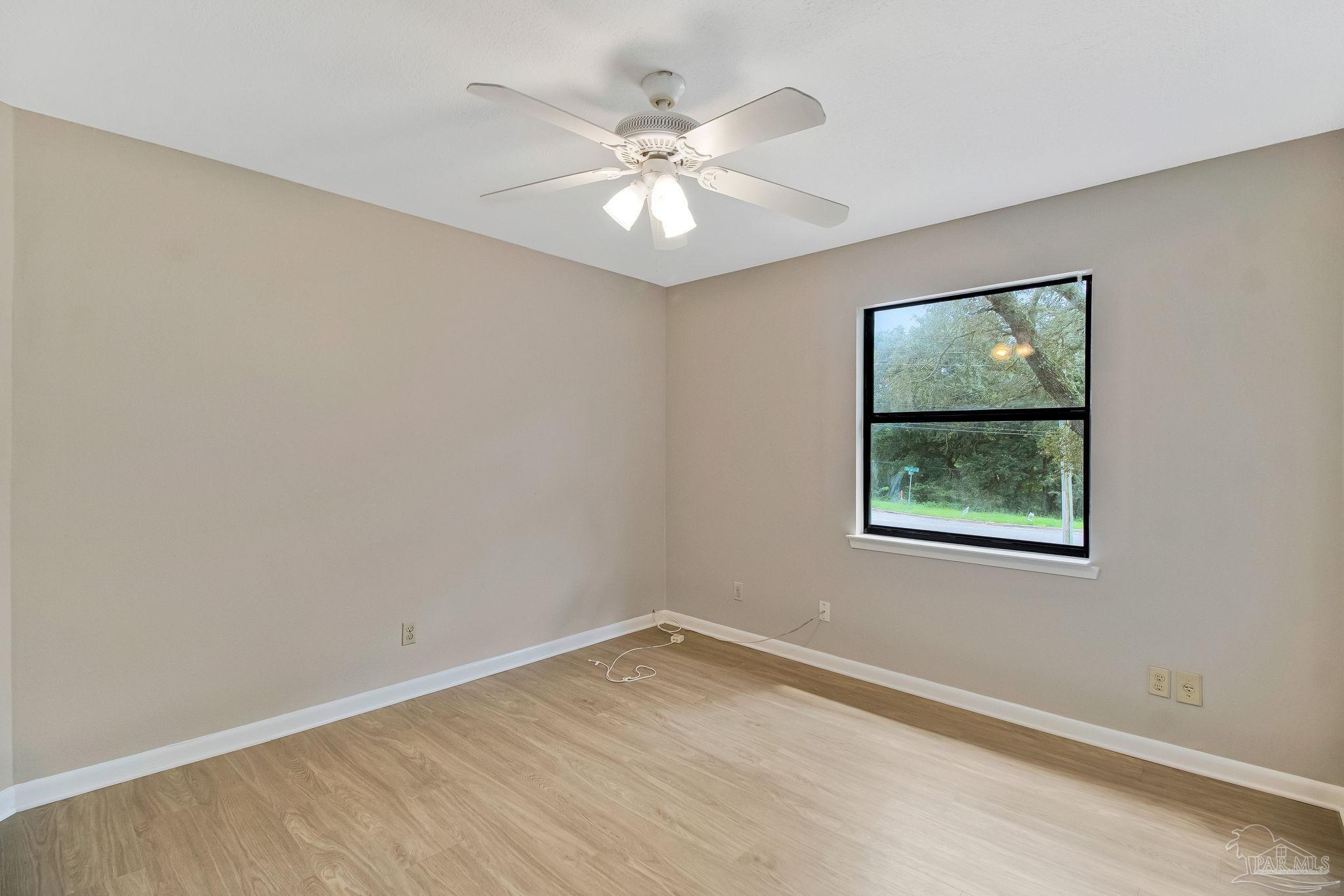 464 E Burgess Road Pensacola FL 32504