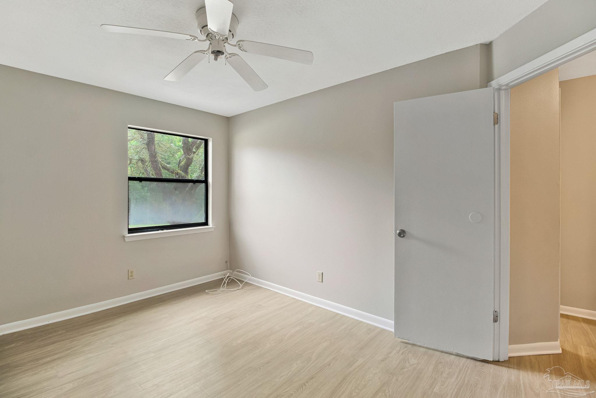 464 E Burgess Road Pensacola FL 32504