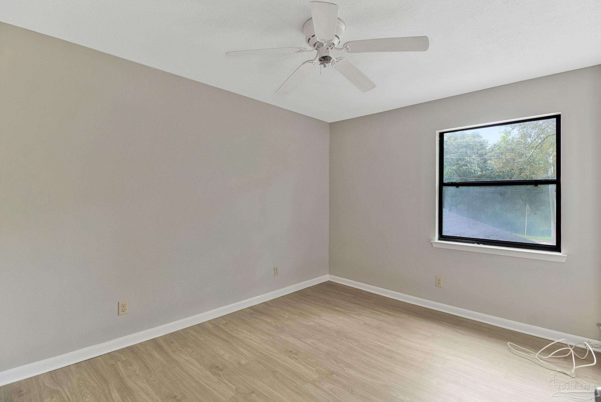 464 E Burgess Road Pensacola FL 32504