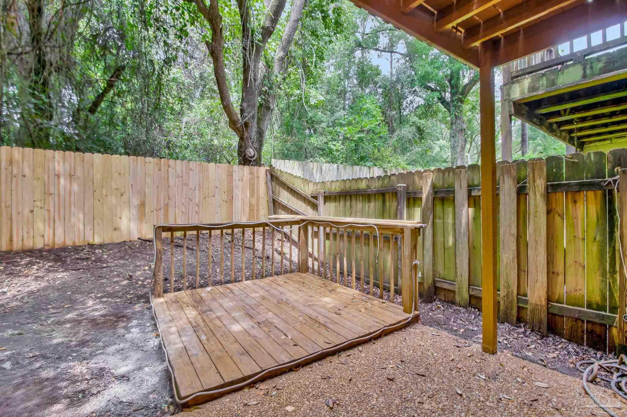 464 E Burgess Road Pensacola FL 32504
