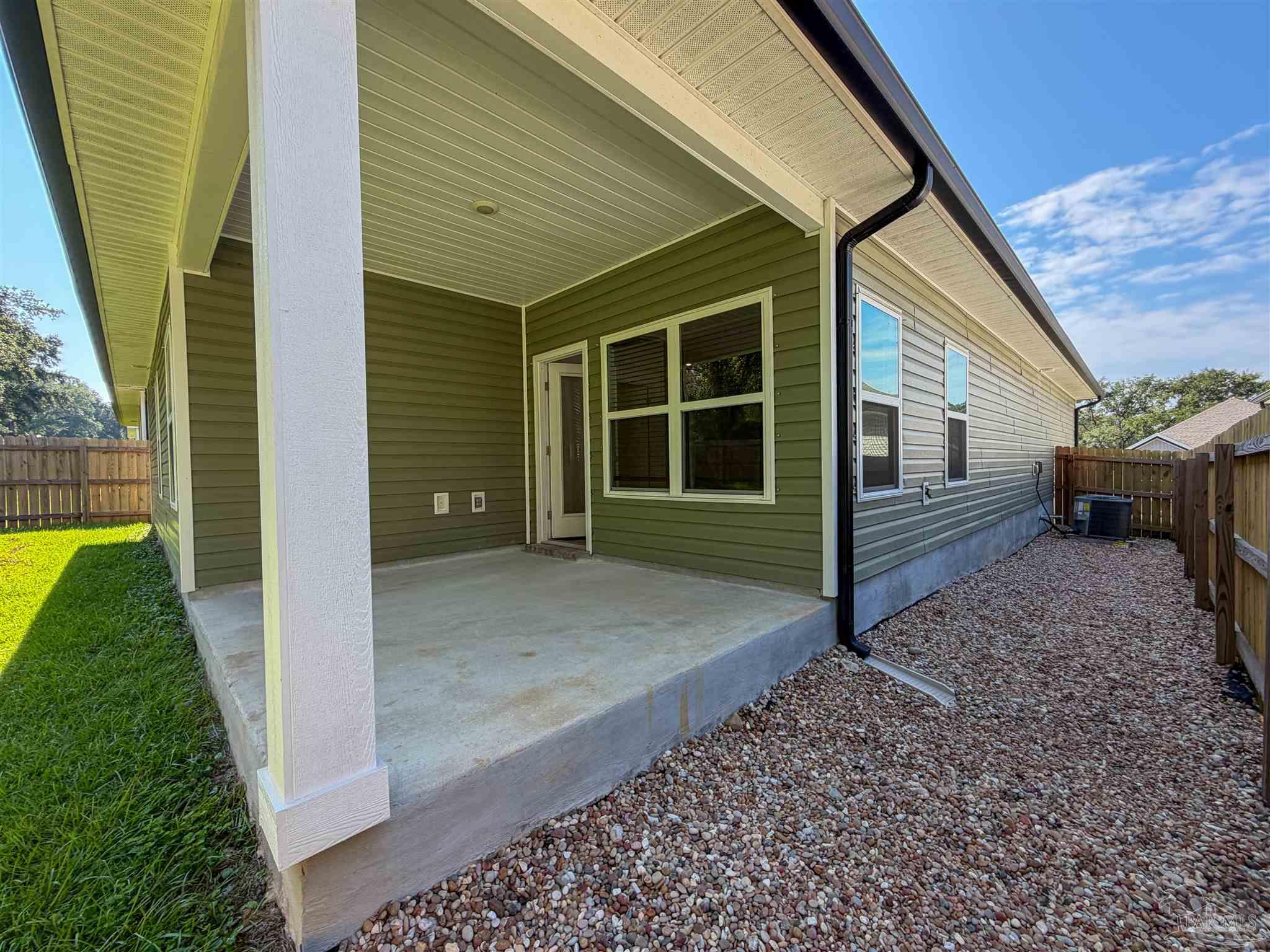 220 Camellia Drive Cantonment FL 32533