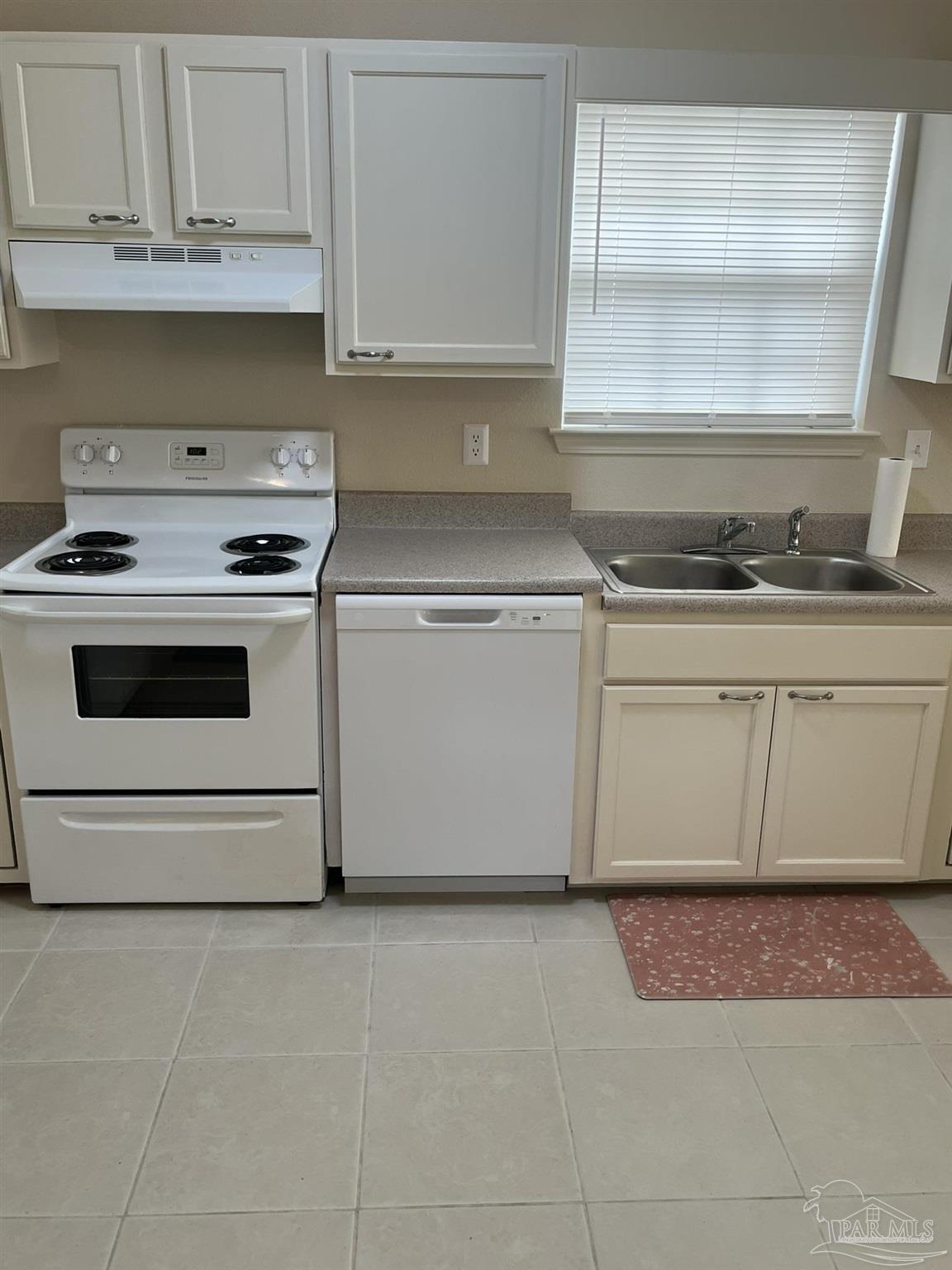 7964 Heirloom Drive Pensacola FL 32514