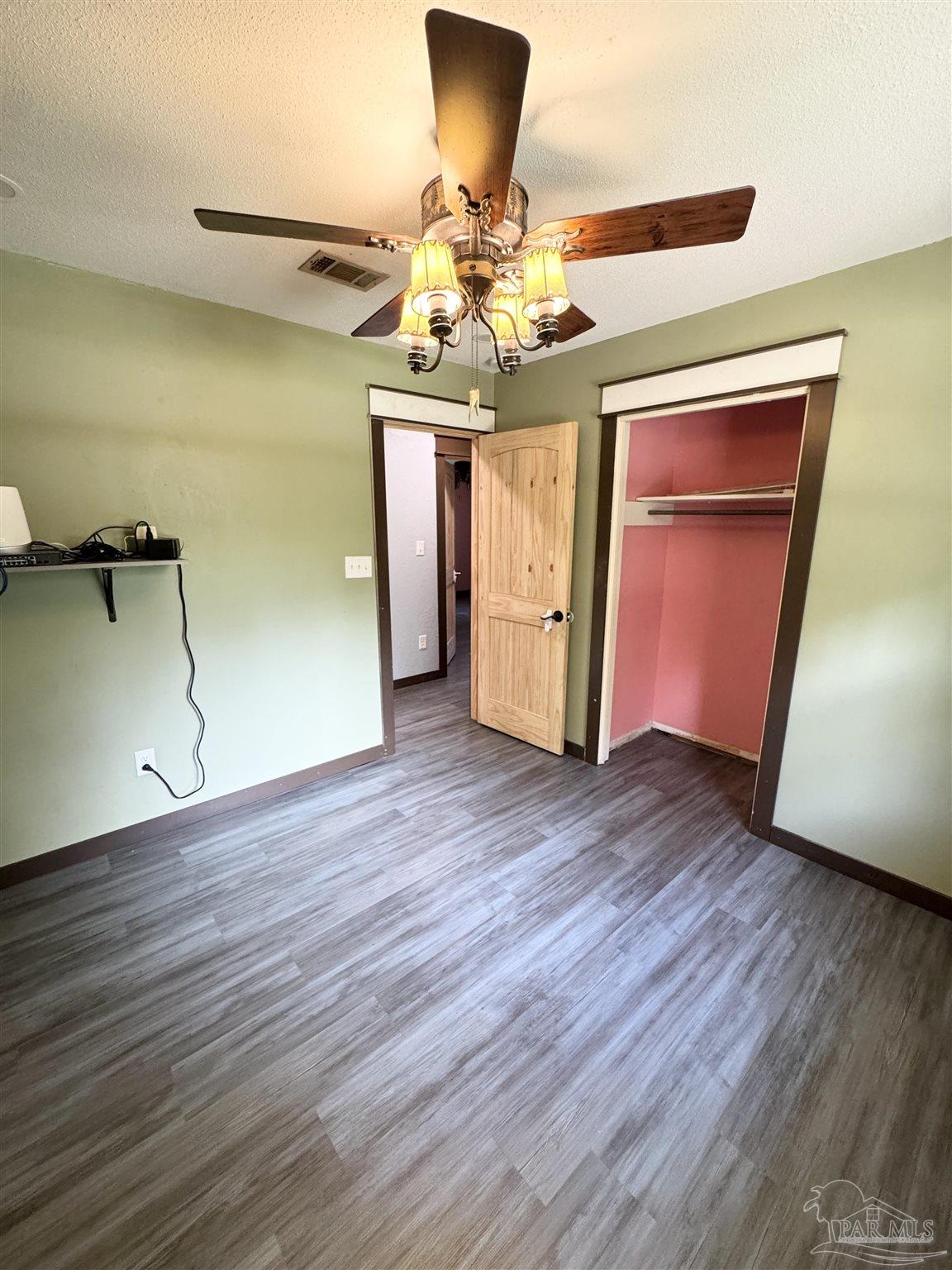 9720 Sandpiper Street Pensacola FL 32514