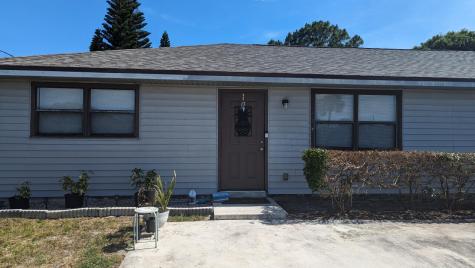 809 E Weatherbee Road Fort Pierce FL 34982