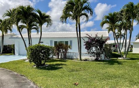 1901 Sw 20th Circle Boynton Beach FL 33426