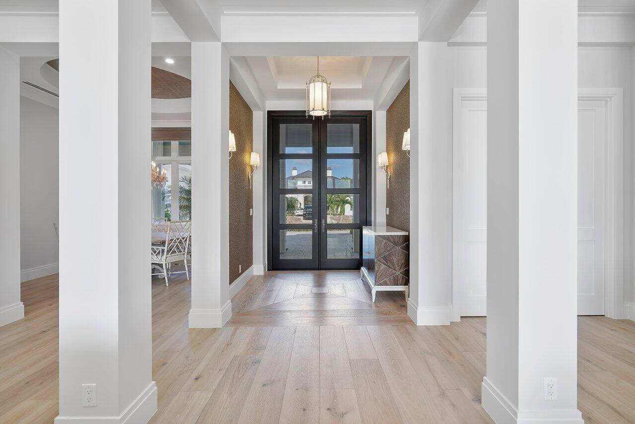 13200 Sabal Chase, Palm Beach Gardens FL 33418 Tauber Real Estate