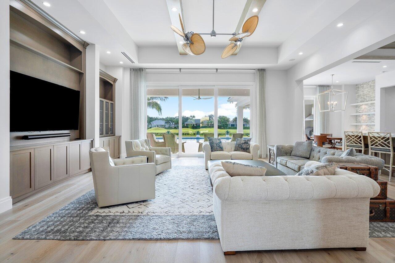 13200 Sabal Chase, Palm Beach Gardens FL 33418 Tauber Real Estate