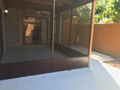 1704 S Park Avenue Titusville FL 32780