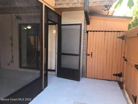 1704 S Park Avenue Titusville FL 32780