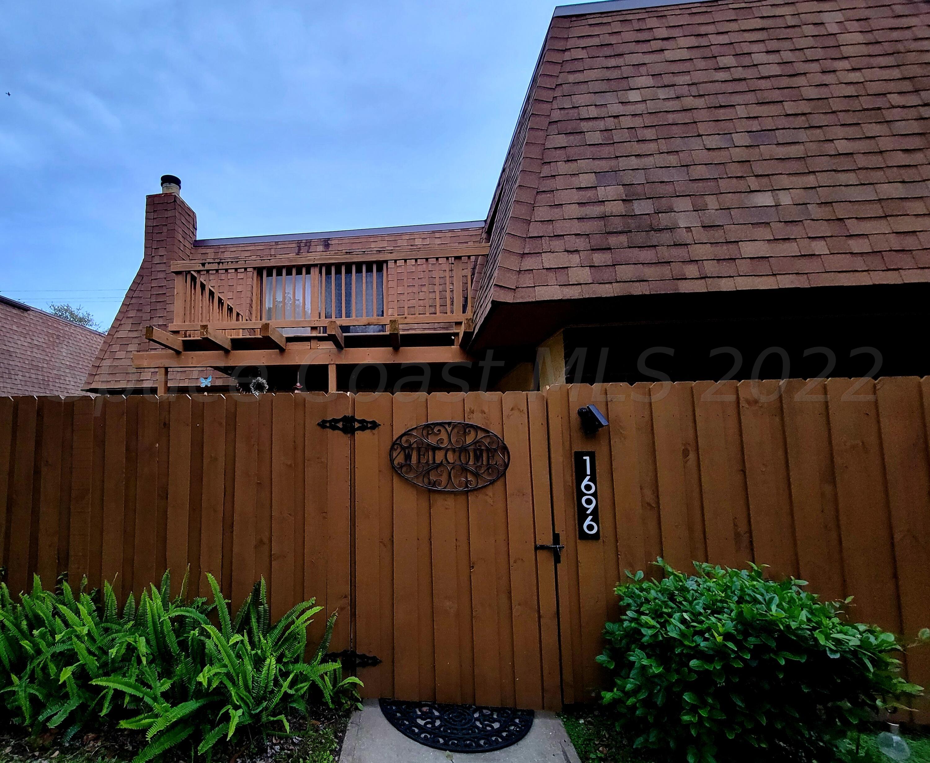 1696 S Park Avenue Titusville FL 32780