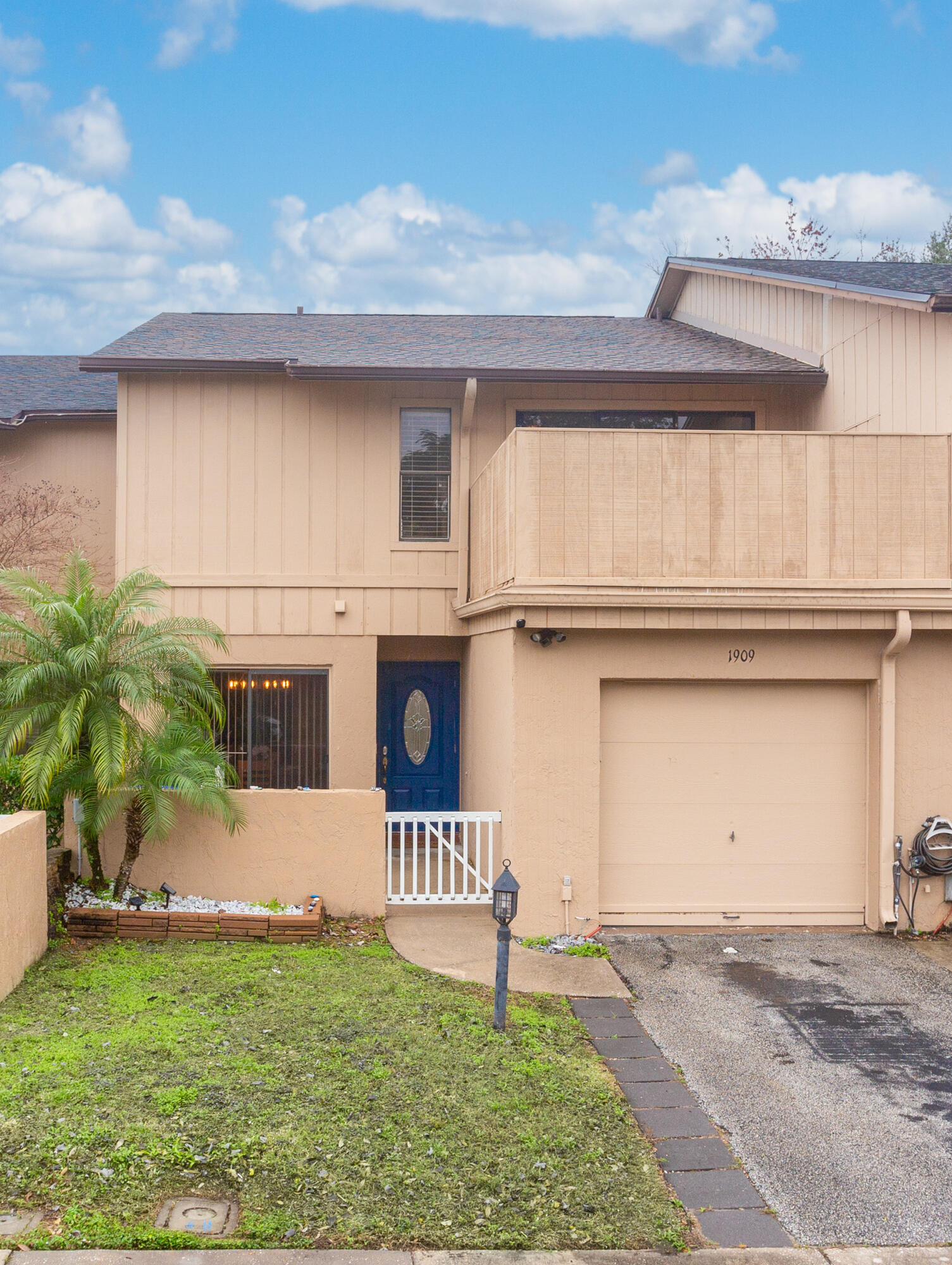 1909 Cashew Courtway Titusville FL 32780