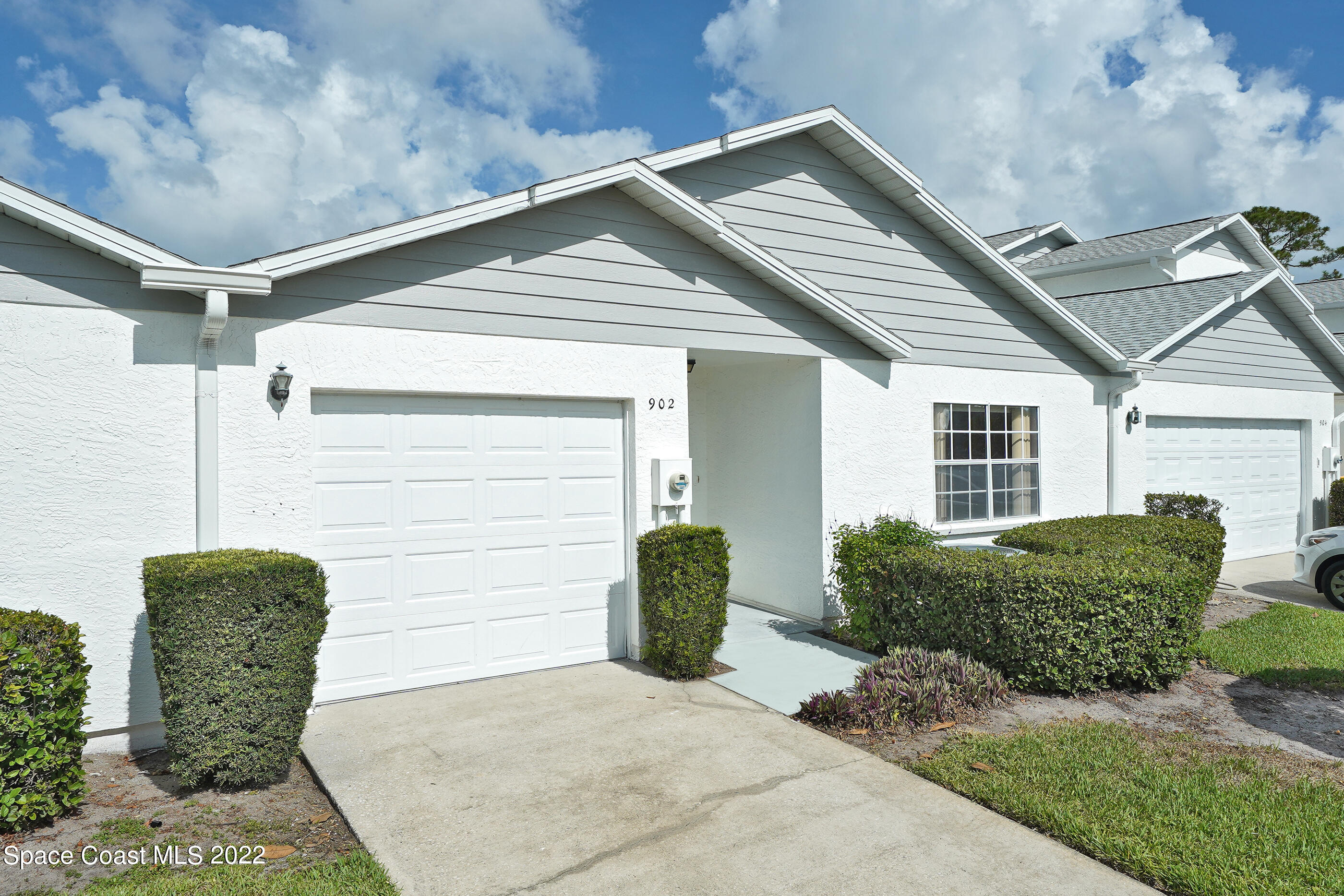 902 Castle Pines Court Melbourne FL 32940