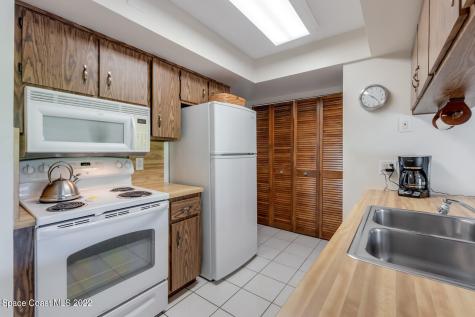 303 Markley Court Indian Harbour Beach FL 32937
