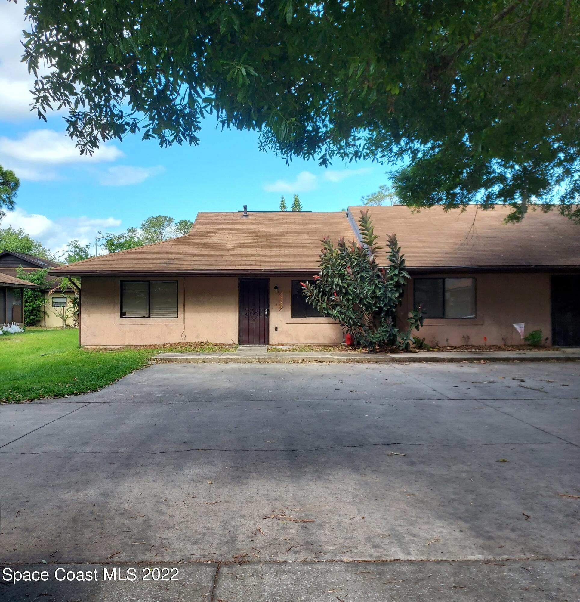1230 Shady Pines Lane Titusville FL 32796