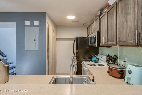 1445 Malibu Circle NE Palm Bay FL 32905