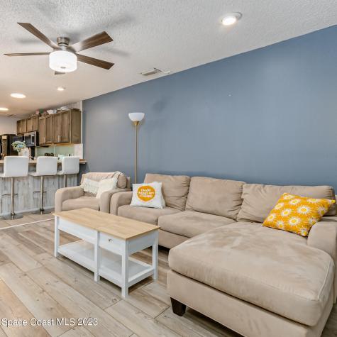 1445 Malibu Circle NE Palm Bay FL 32905