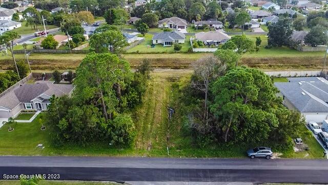 530 Ontario Street NW Palm Bay FL 32907