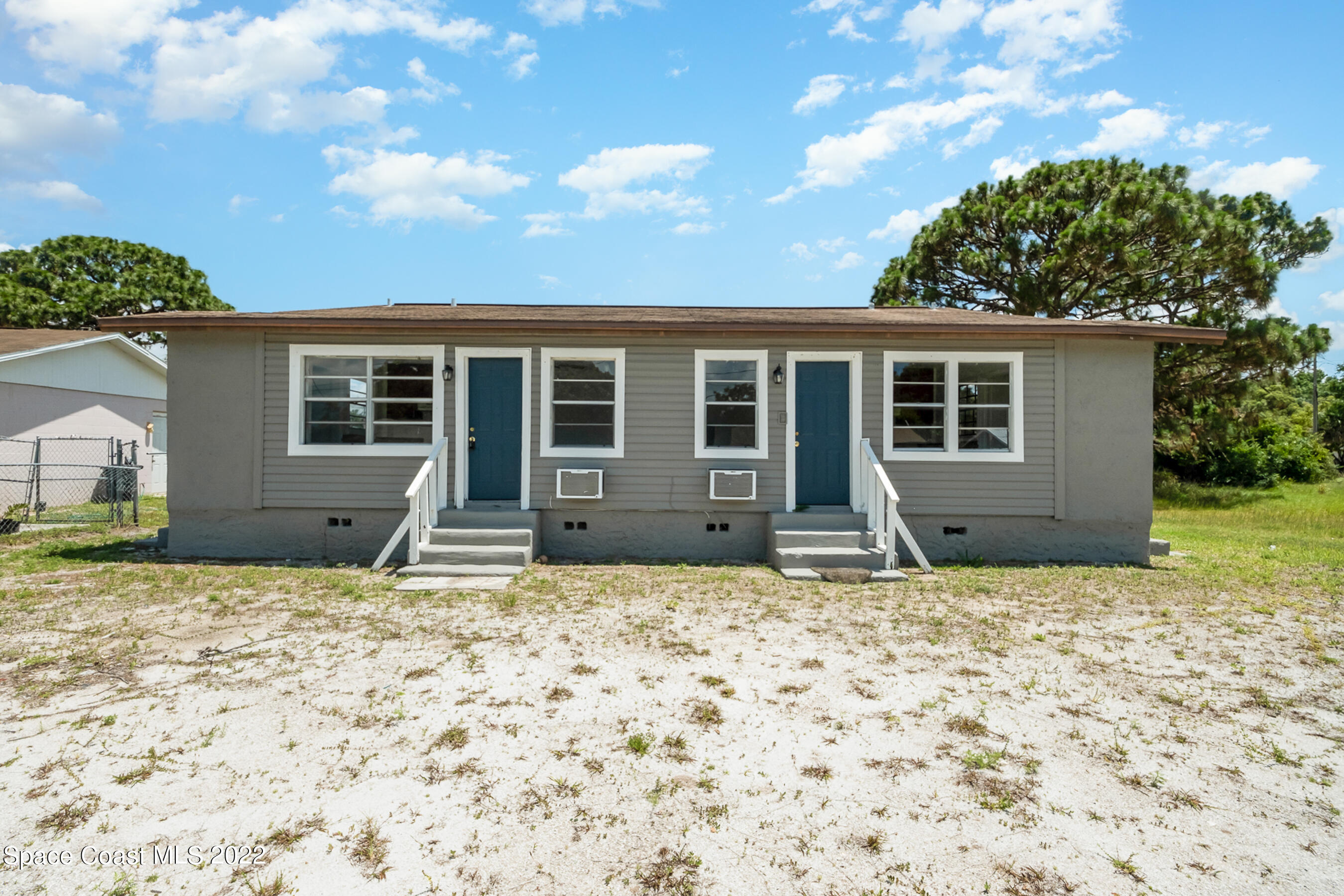 2959-2961 Carver Street Mims FL 32754