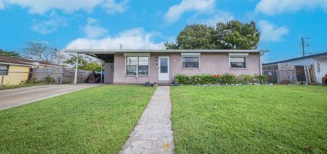 85 Sky Lane Titusville FL 32796