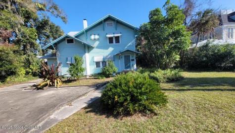 615 Indian River Avenue Titusville FL 32796