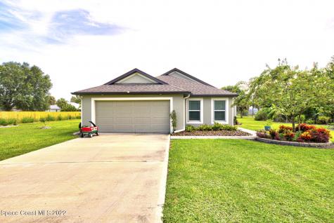 3945 Post Road Melbourne FL 32934