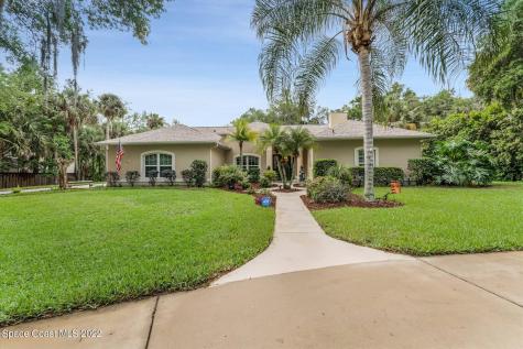 3451 Owls Wood Way Titusville FL 32780