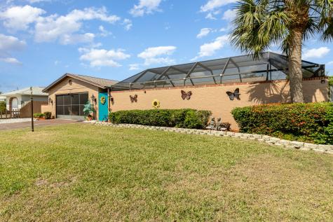 2335 Bentley Street Merritt Island FL 32952