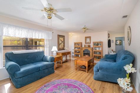 2335 Bentley Street Merritt Island FL 32952