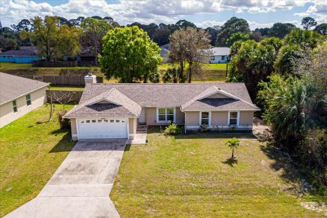 280 Buccaneer Street NE Palm Bay FL 32907