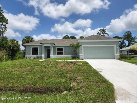 681 Andrew Street SE Palm Bay FL 32909
