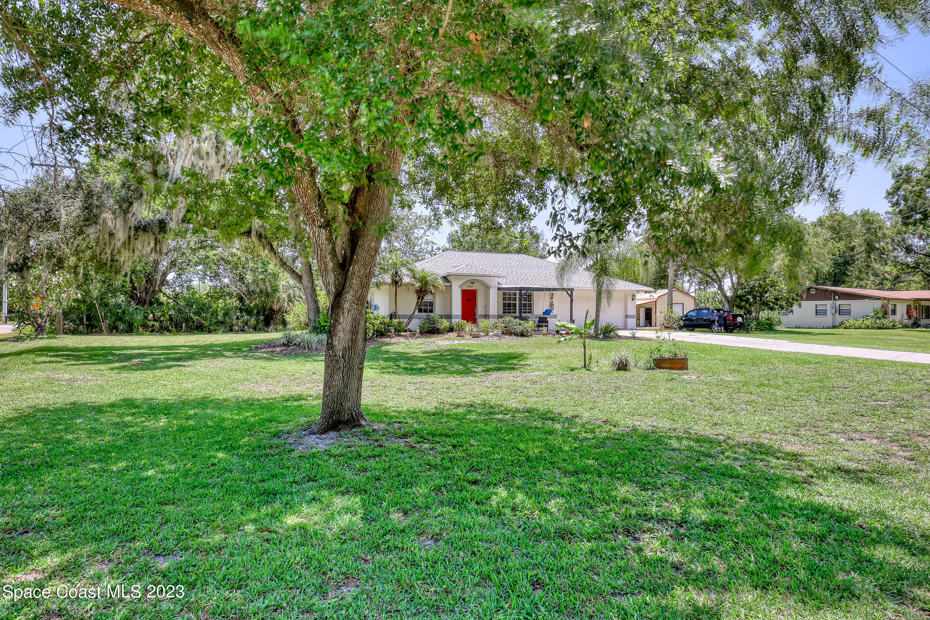 6067 Oak Street Mims FL 32754