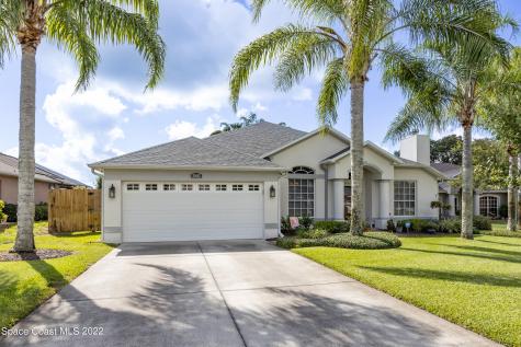 5582 River Oaks Drive Titusville FL 32780