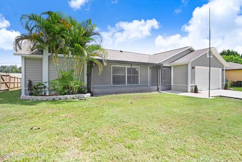 255 Wavecrest Avenue NE Palm Bay FL 32907
