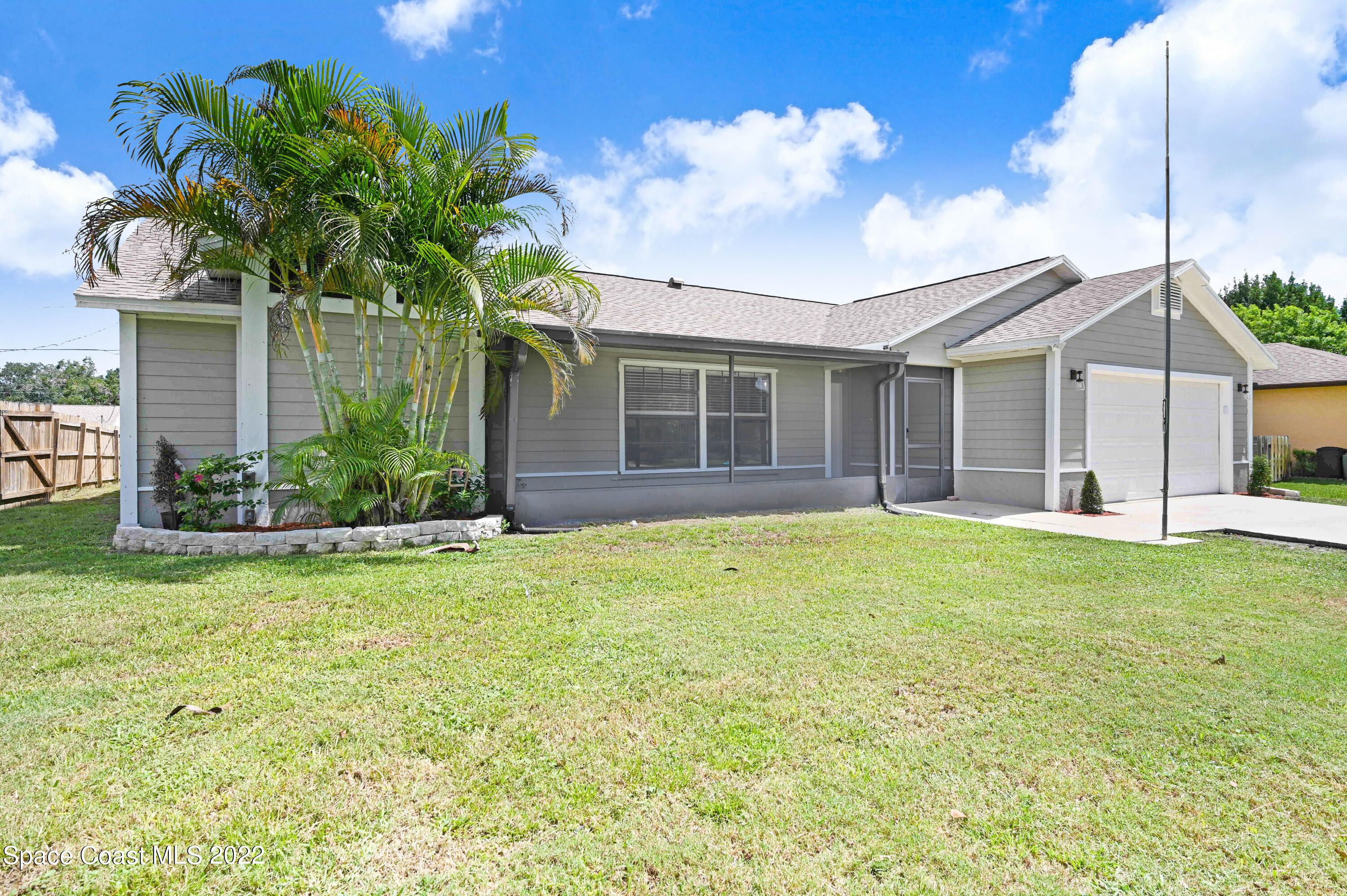 255 Wavecrest Avenue NE Palm Bay FL 32907