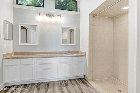 255 Wavecrest Avenue NE Palm Bay FL 32907