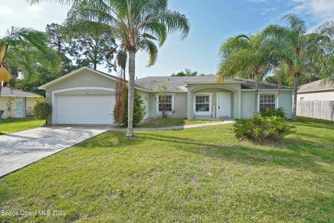 216 Delmonico Street NE Palm Bay FL 32907