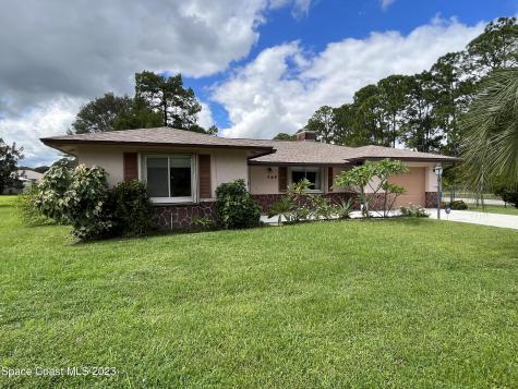 146 Decordre Road SE Palm Bay FL 32909