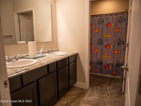 958 Dusseldorf Avenue NW Palm Bay FL 32907