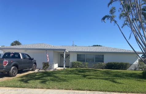 390 Sherwood Avenue Satellite Beach FL 32937