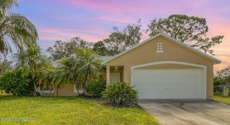 1671 Emerson Drive SE Palm Bay FL 32909
