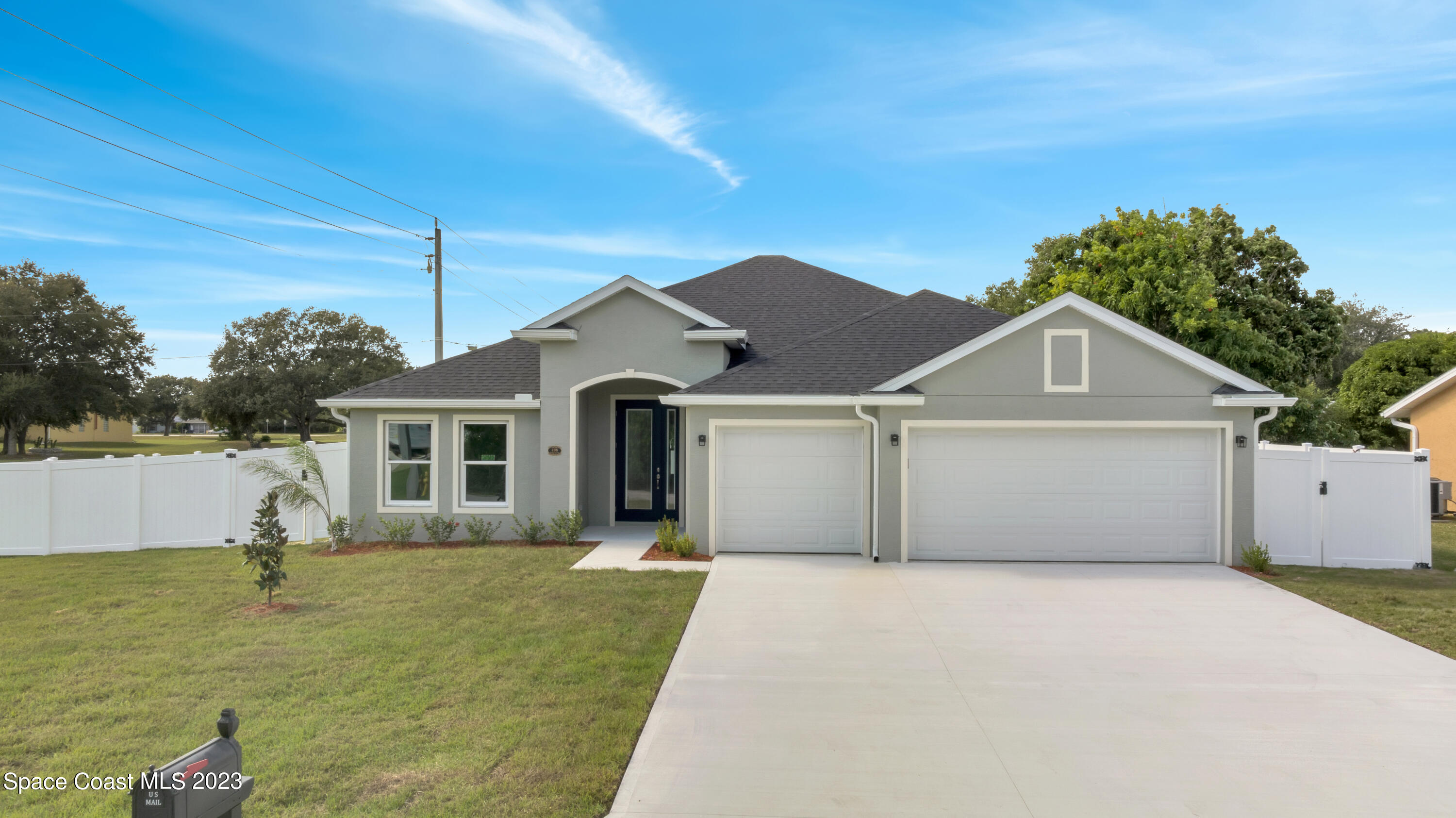 498 Cheltenham Avenue SE Palm Bay FL 32909