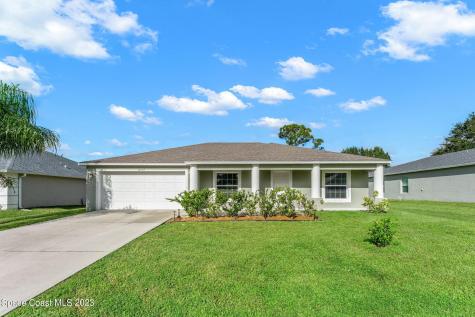 1042 Apricot Avenue SE Palm Bay FL 32909