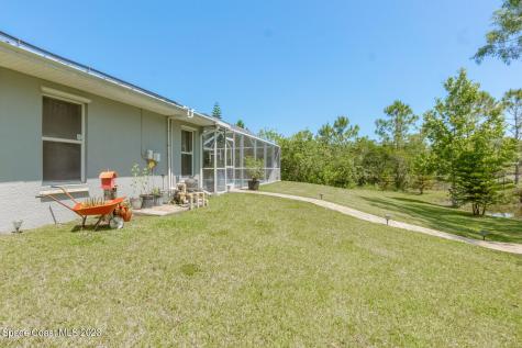 8720 130th Avenue Fellsmere FL 32948