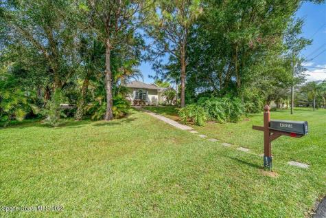 4523 Long Lake Road Melbourne FL 32934